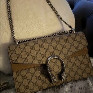 GUCCI DIONYSUS BAG M